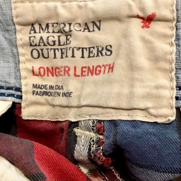 AMERICAN EAGLE AE Longer Length Red and Blue Plaid Mens Shorts 34 - Picture 2 of 5